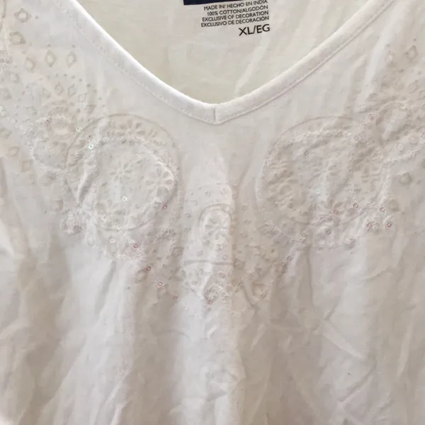 FINAL MARKDOWN Ladies’ Basic Editions Tee (XL) - Image 2