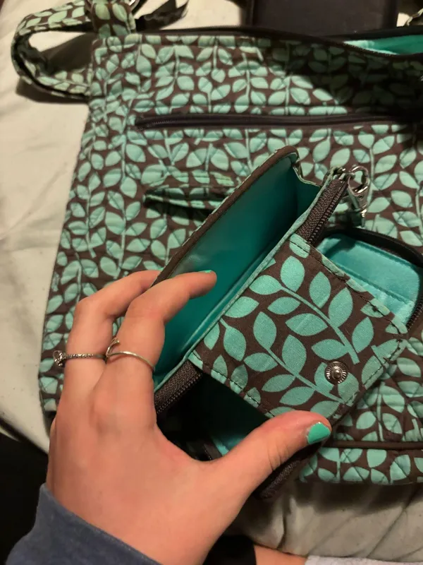 Vera Bradley Crossbody and Wallet - Image 6