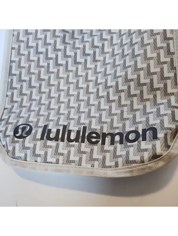 LULULEMON 2025 HOLIDAY Shopping Tote/Gym Small Bags Taupe 8" x 12" - Image 2