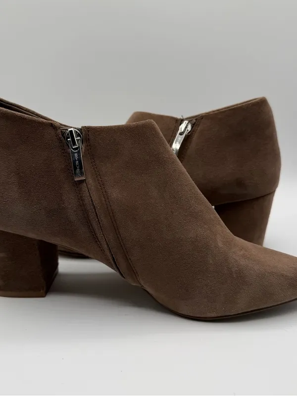 Steven by Steve Madden Bergen Taupe Suede Pointed Toe Booties Women’s 7.5 - Image 5