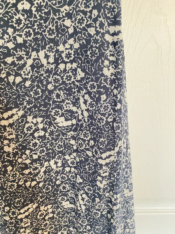 Floral Shift Dress - Image 3