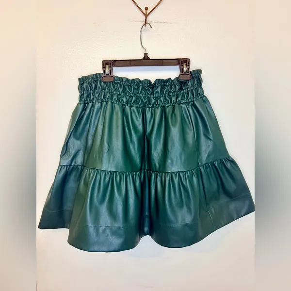 Anthropologie Somerset Hunter Green Faux Leather Mini Skirt Womens Size MP - Image 7