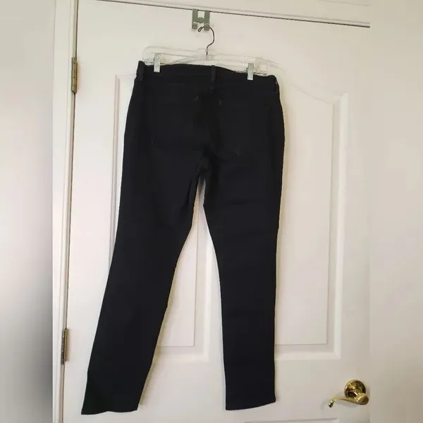 Old Navy Black Skinny Jeans - Image 2