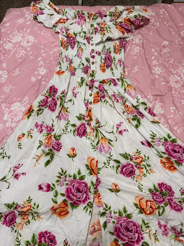 Boutique Floral ruffle maxi dress off the shoulder - Image 4