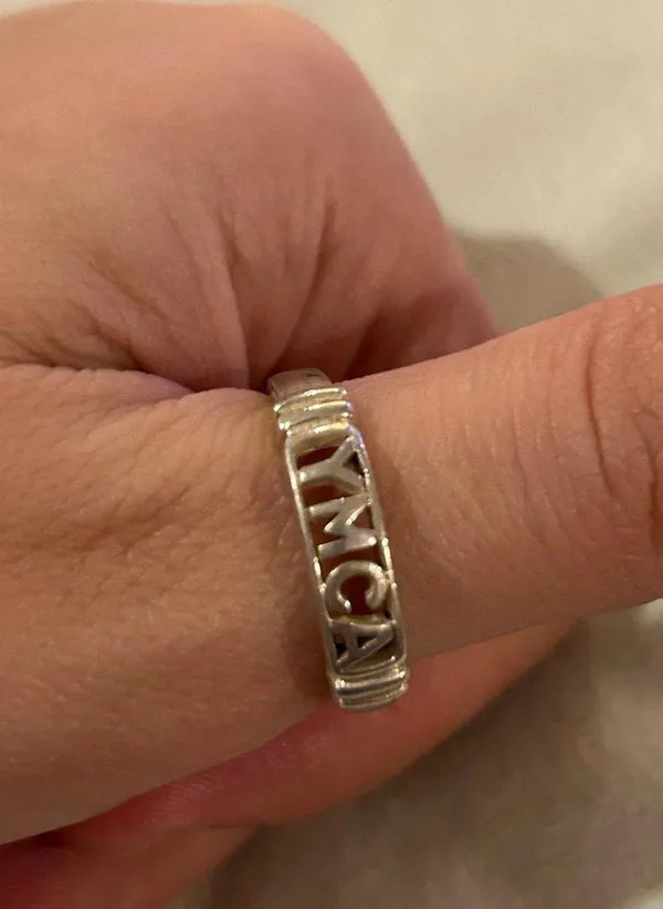 Ring band 925 sterling silver unique rare size 9.25 ucla - Image 2