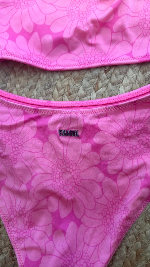 Triangl Bikini - Image 2