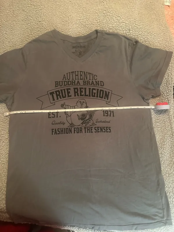 Men’s small grey true religion T-shirt - Image 4
