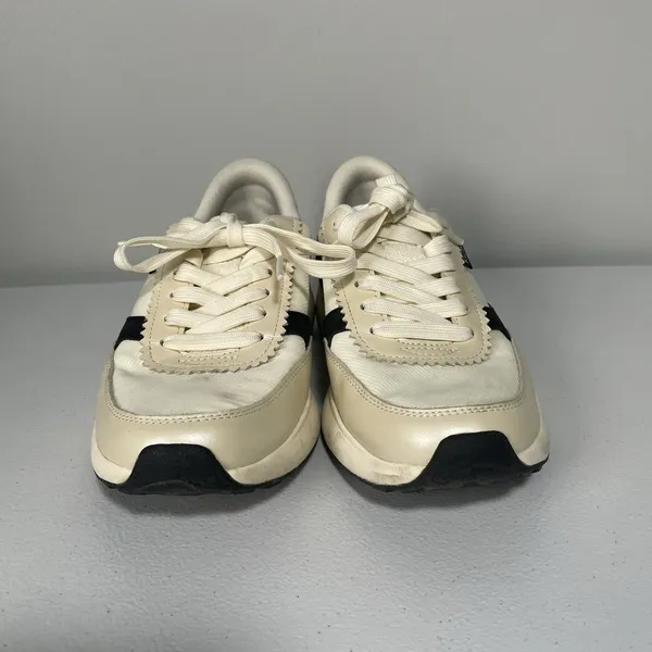 Kizik Paris Hands-Free Step In Sneakers Shoes Cream Black Women's Size 8 - Image 4
