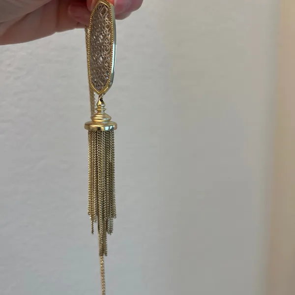 Kendra Scott Rayne Two Tone Gold and Silver Filigree Long Pendant Necklace - Image 8