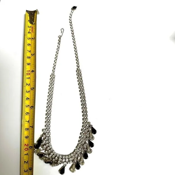 Black and clear teardrop rhinestone necklace Silver - Image 7