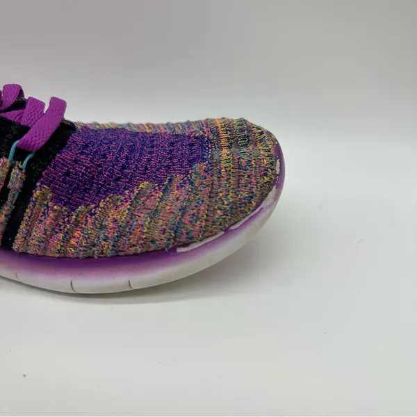 Nike Women's Multicolor Knit Sneakers size 8.5 - Image 8