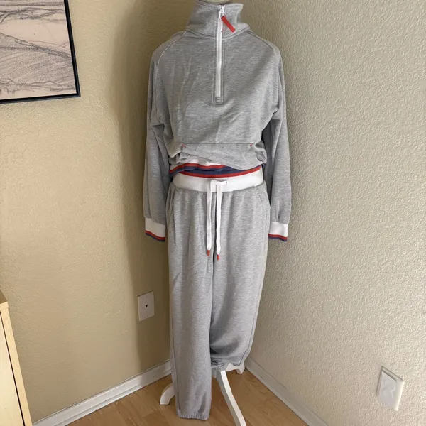 CALME BY JOHNNY WAS Pullover Sweater &‎ Joggers Set Size S/M - Image 2