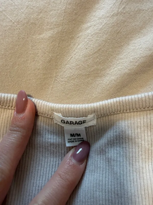 Garage Ribbed V-Neck Long Sleeve Crop Top - Beige - Image 2
