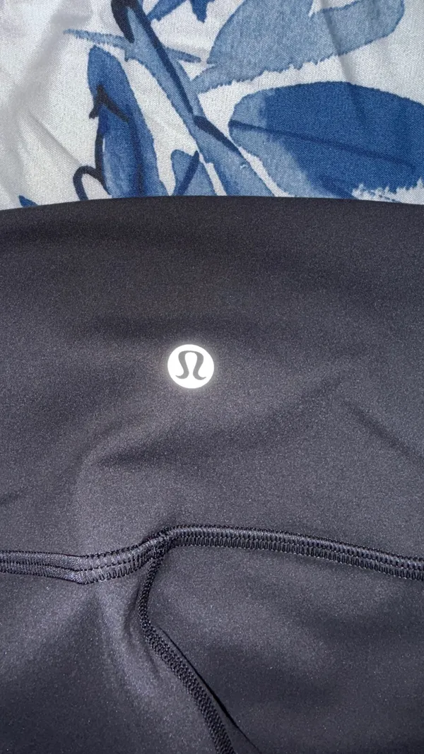 Lululemon Wunder Train 23” Leggings - Image 4