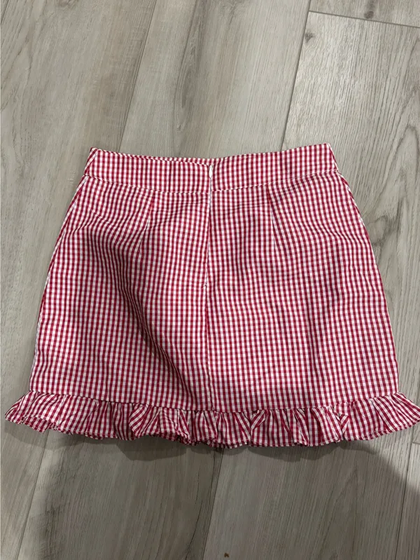 Zaful Gingham Mini Skirt - Image 2