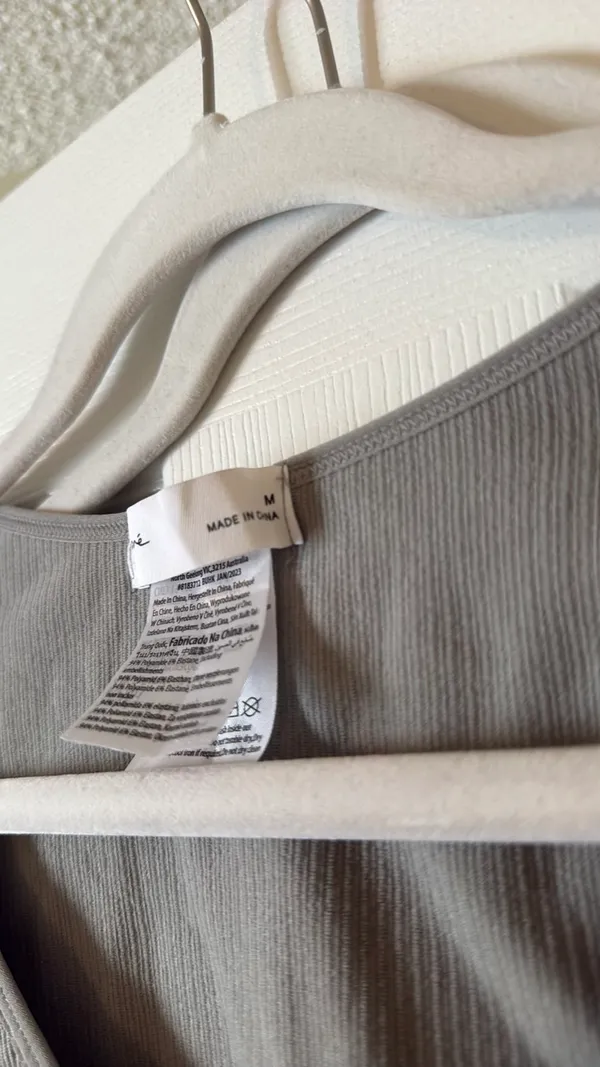 Supre Long Sleeve Top Gray Size M - Image 3
