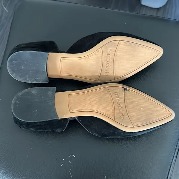 Franco Sarto black velvet cutout ballet flats - Image 5