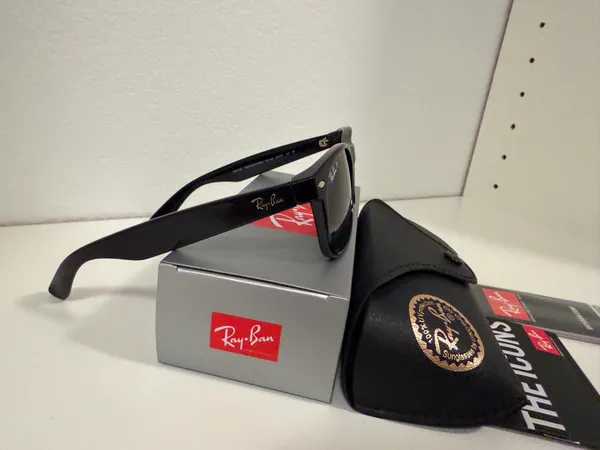 Ray-Ban New Wayfarer Sunglasses 55 mm Polarized - Image 6
