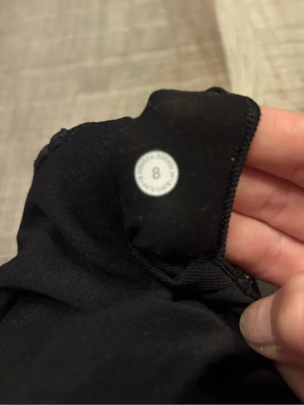 Lululemon Mastered Motion Cropped Tank - Image 3
