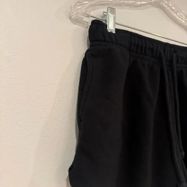 Black Sweat Shorts Wild Fable - Image 3