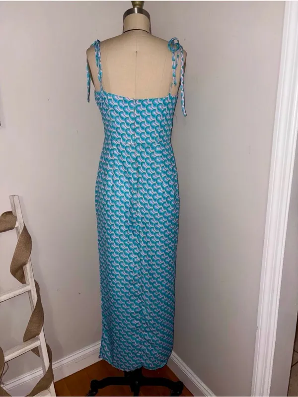 Urban Outfitters The Frolic Blue Printed Midi Dress Size Medium - Image 6