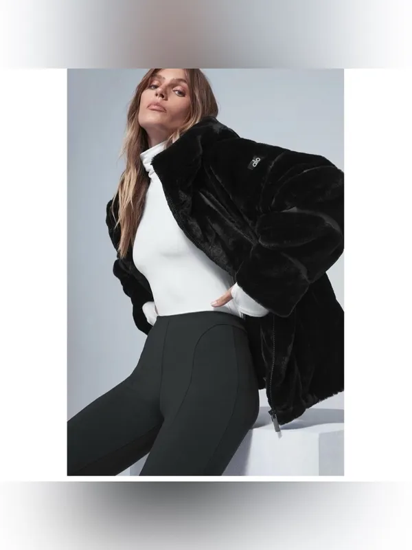 NWT Alo Yoga Knockout Faux Fur Hooded Oversized Jacket Black Size Small - Image 3