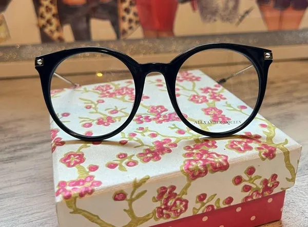 Alexander McQueen JUST TODAY💐 unixes round eyeglasses ✨❤️ - Image 5