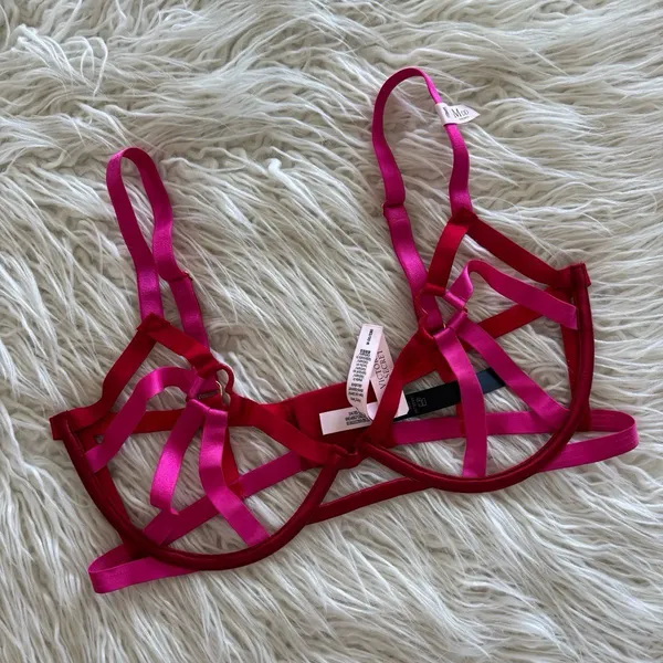 Victoria’s Secret Very Sexy Heartware Open-Cup Strappy Demi Bra Lipstick M-DD - Image 2