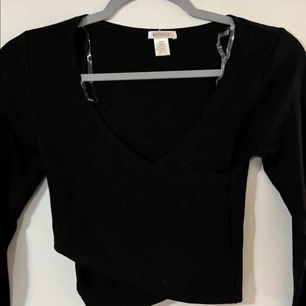 Bozzolo Black V-Neck Crop Top - Image 3