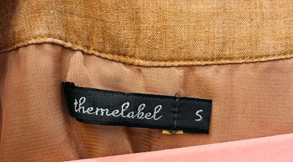 Themelabel brown dress with White embroidery beach sleeveless size small - Image 3