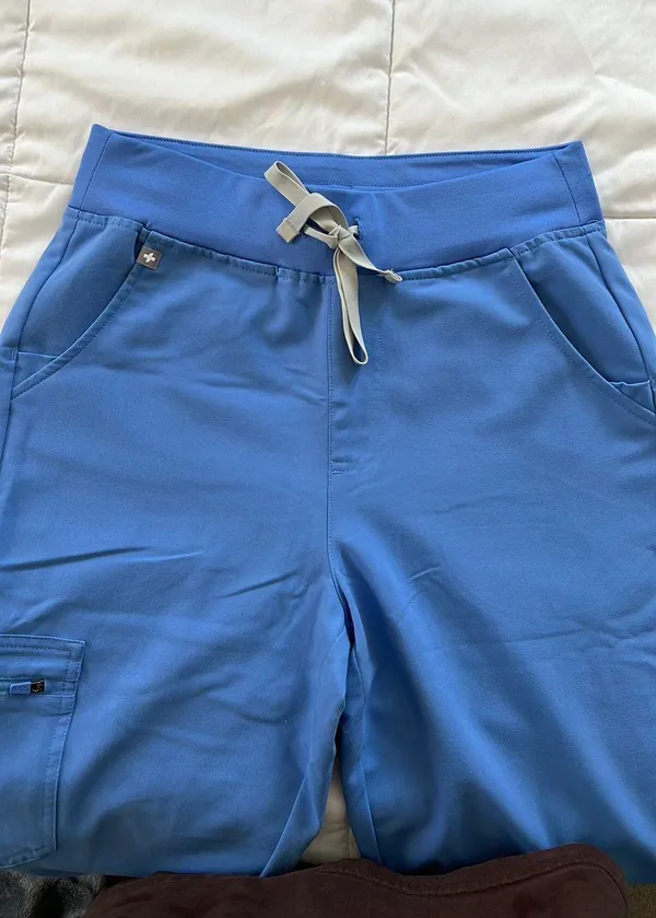 FIGS High Waisted Zamora Scrub Jogger - Image 5