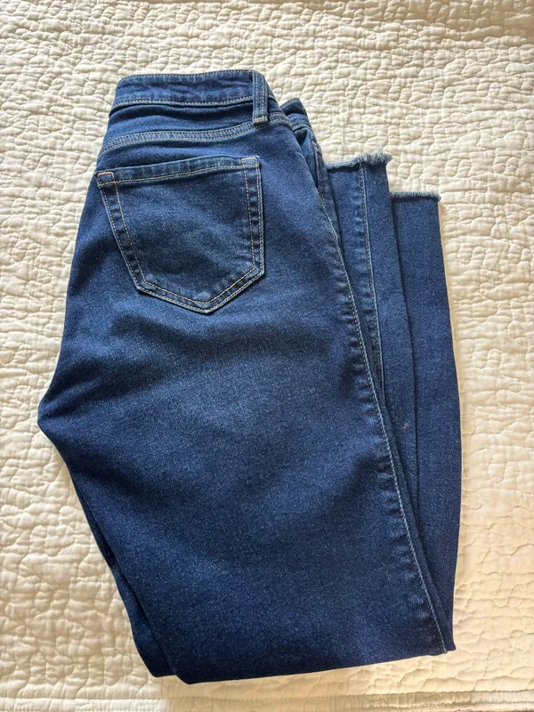 Abercrombie Mid-Rise Jeans Straight - Image 3