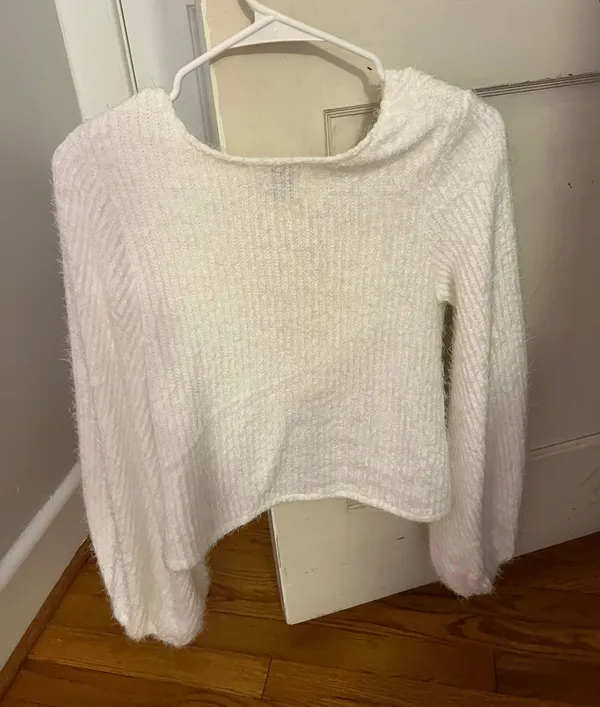sweater - Image 4