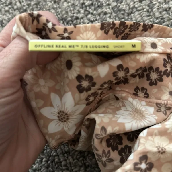 NWT American Eagle 7/8 Leggings Sz M - Image 4