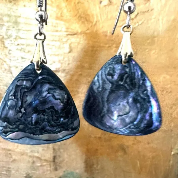 Abalone silver tone drop earrings - Image 5