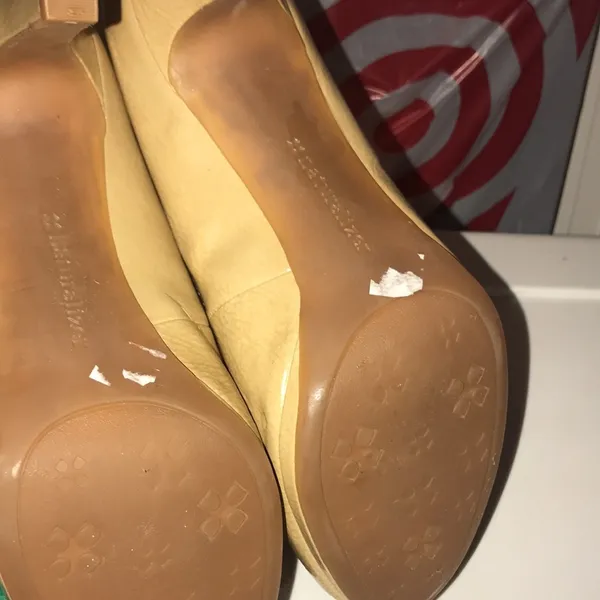 9W Naturalizer Nude Platform Pump Heels Career - Image 5