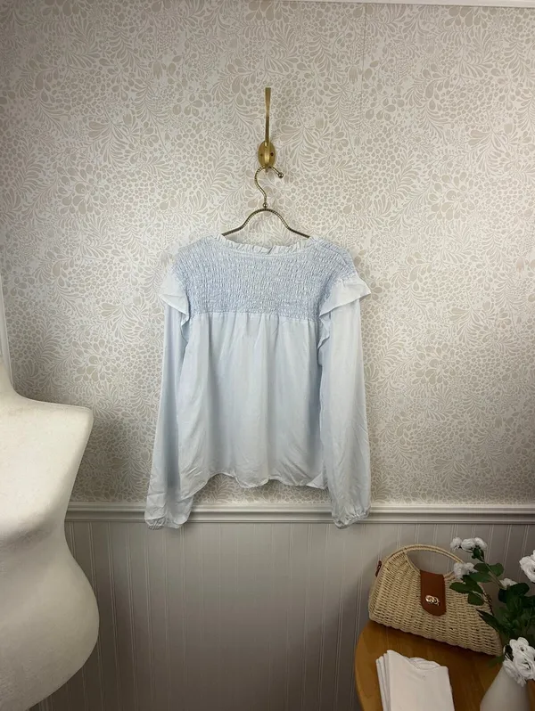 Cloth & Stone Light Blue Tencel Smocked Pullover Peasant Blouse - Size - Medium - Image 5