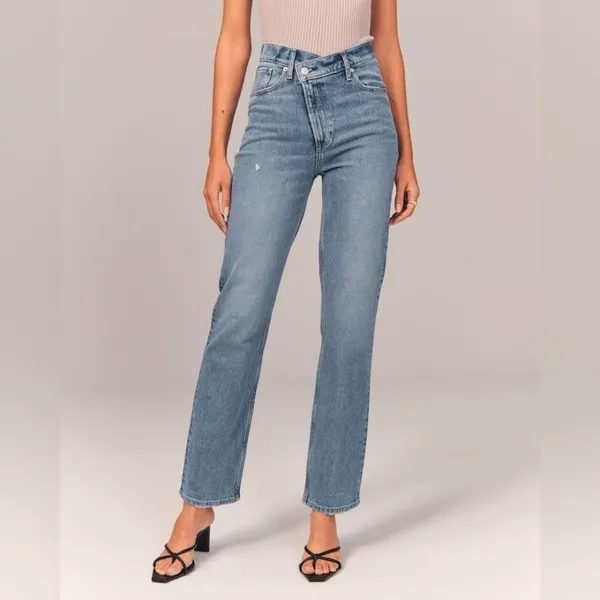 90s Straight Criss-Cross Abercrombie Jeans - Image 5