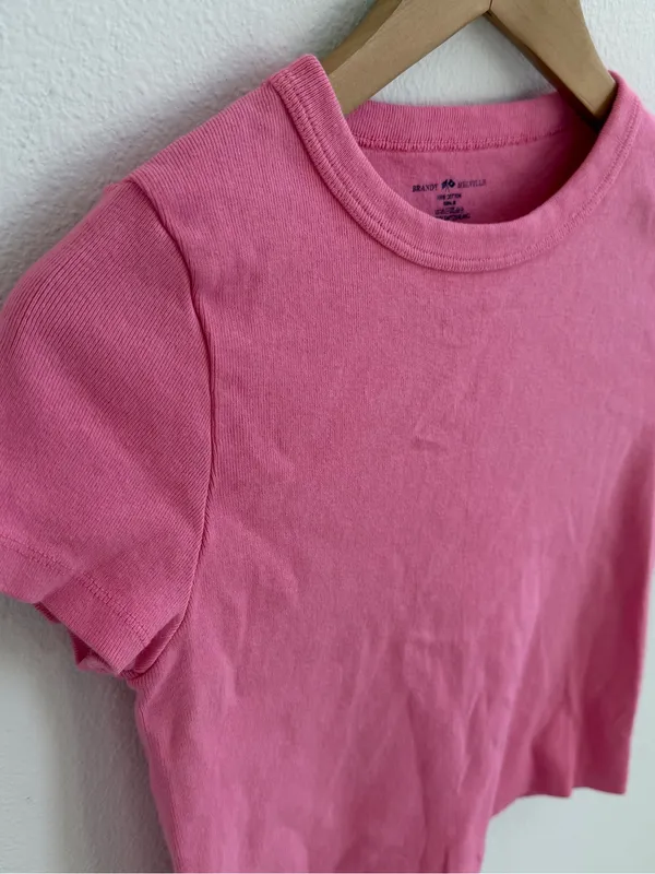 Brandy Melville Pink Baby Tee NWT Short Sleeve Fitted Crop Top One Size - Image 4