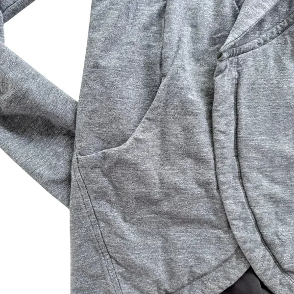Lululemon That's A Wrap Jacket Size 6 Heathered Coal Grey Fleece Mid-Length - Image 4