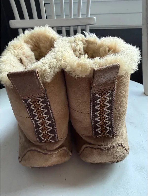 UGG Women's Lace-Up Shearling Lined Boots in Chestnut - Image 4