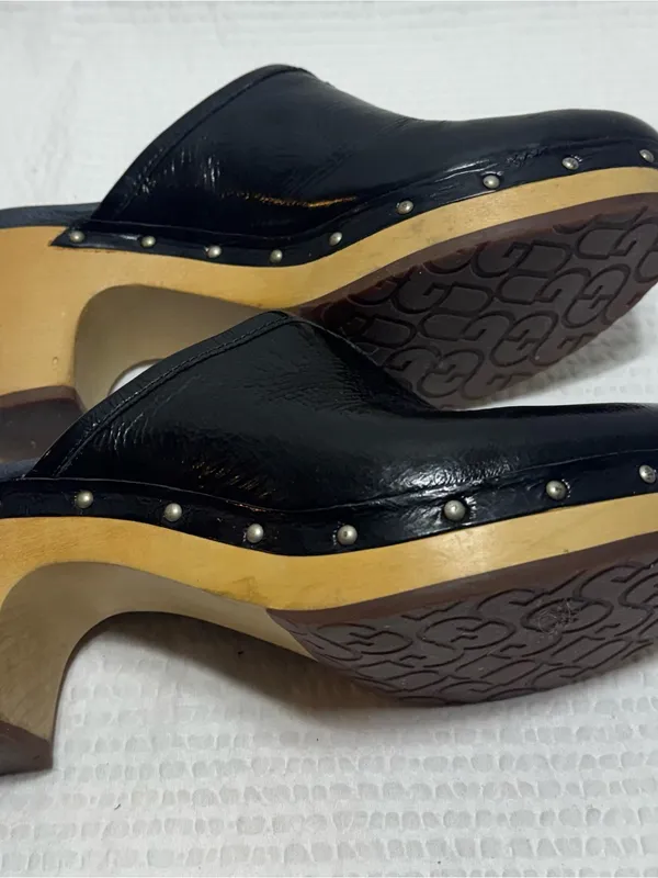 Uggs vintage Black Leather Studded Clog Heels - Women - Image 2