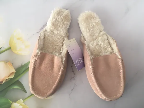Pink Suede Slippers, Size 8 - Image 3