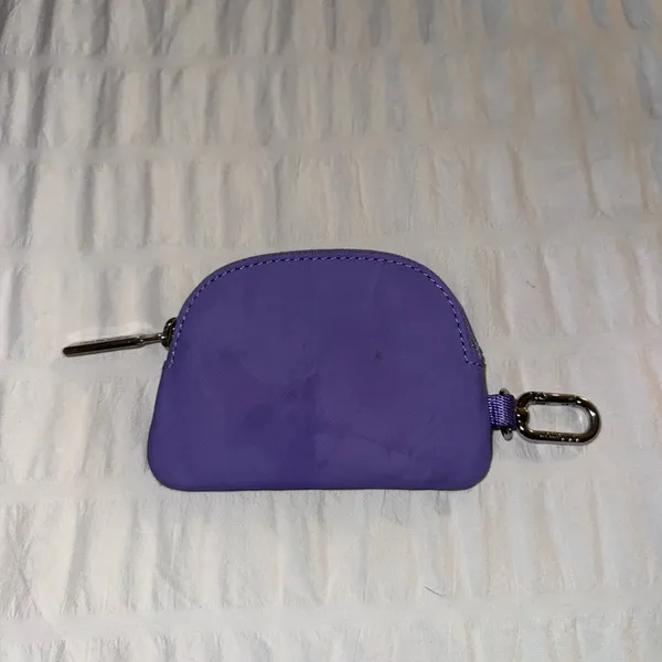 Lululemon Card Wallet - Image 2