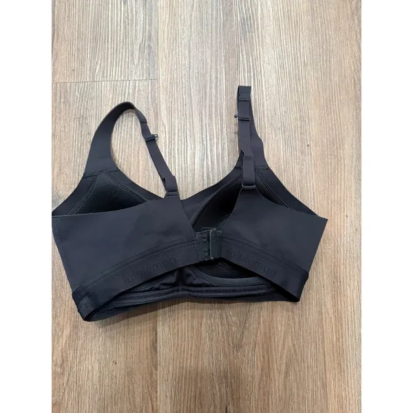 Lululemon Black Adjustable Strap Sports Bra Molded Cup Hook Eye Closure Womens - Image 3
