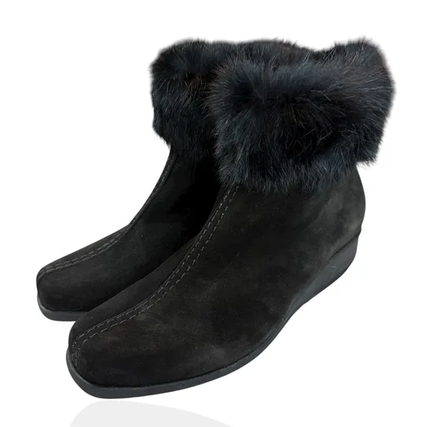 La Canadienne Black Suede Leather Real Fur Trim Wedge‎ Boots Size 6 $685 Canada - Image 3