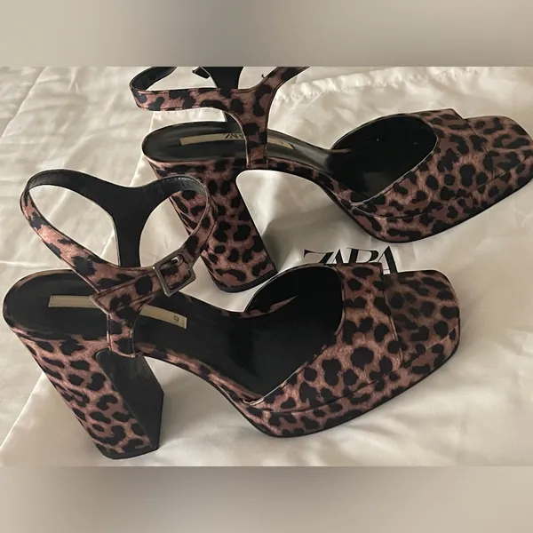 Zara Leopard Print Platform Block Heels - Size 42 (US 10) - Worn Once! ✨ - Image 8