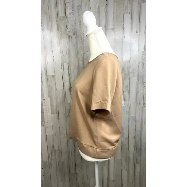 NWT Buckle Women's Taupe Short Sleeve Crew Neck Open-Back‎ Top Size Small Casual - Image 6