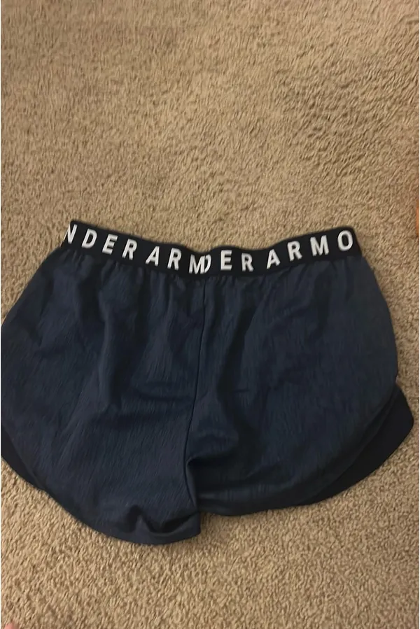 Navy Blue Under Armour Athletic Shorts Size Large - Image 2