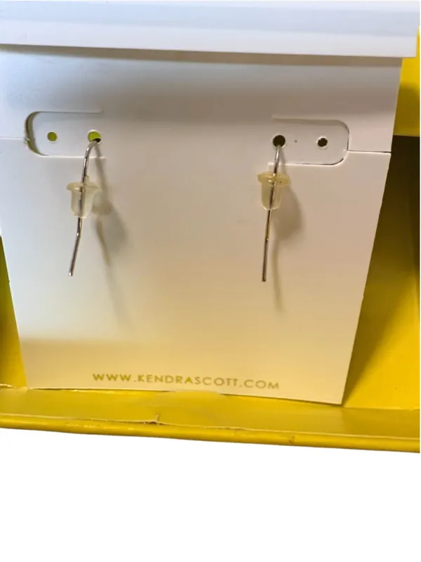 Kendra Scott Lee Silver Filigree Small Drop Earrings One Size NIB - Image 3
